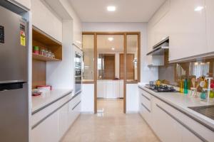 4 BHK Luxury Apartment for sale in Jayanagar near Jayadeva Hospital, Bangalore 