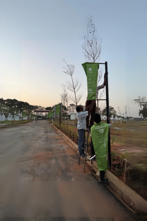 Little Earth by Countryside